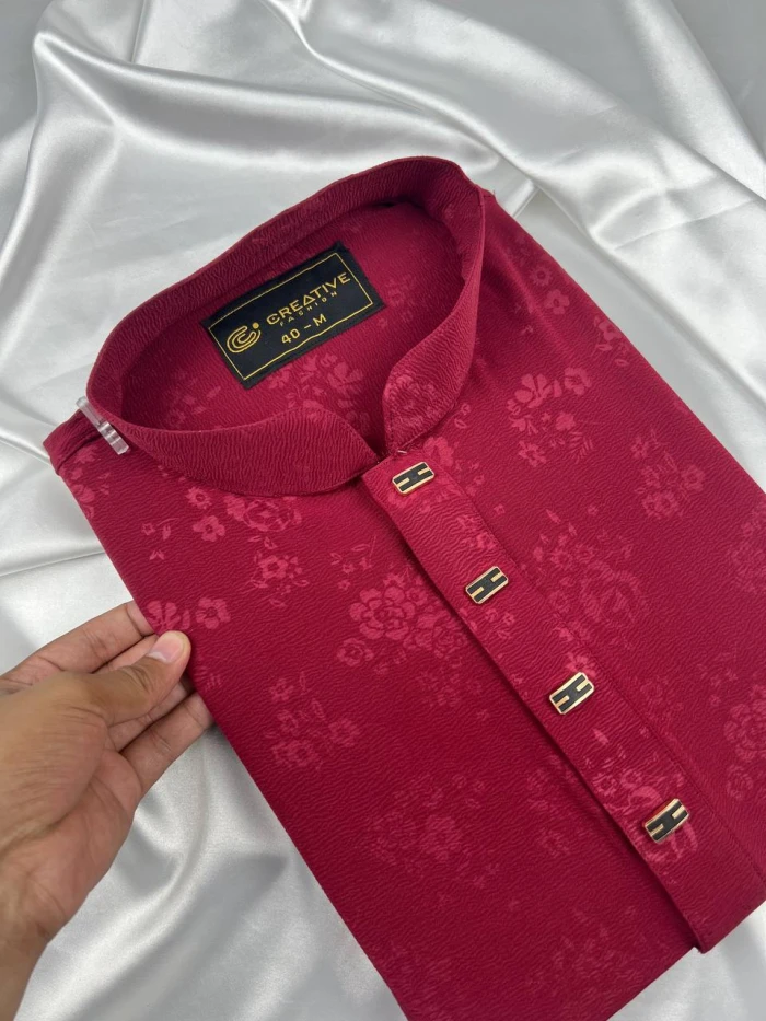 মেরুন কালার