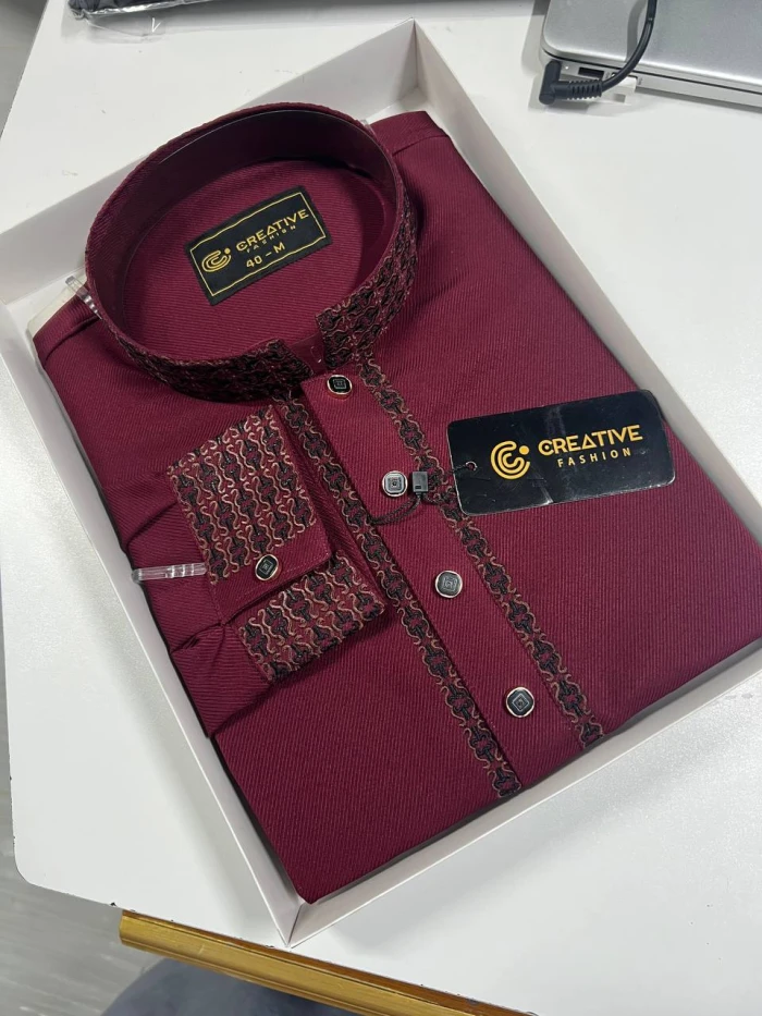 মেরুন কালার